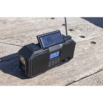 Robuuste DAB+/FM Nood / Outdoor / zwengelradio met veelzijdige voeding / zaklamp / Leeslamp / Thermometer / Powerbank