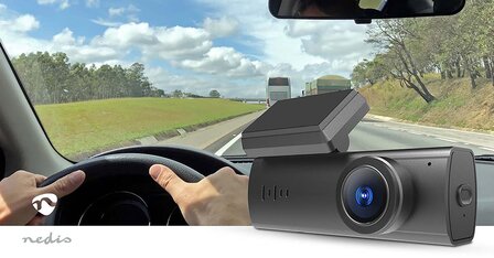 Dash Cam - Neemt op in Full HD 1080p kwaliteit - Nachtzicht - Bewegingsdetectie - Wifi - Fotomodus - 150&deg; groothoeklens - Ingebouwde luidspreker en microfoon