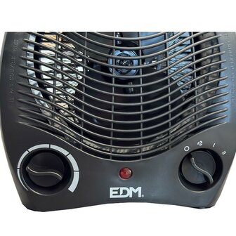 Ventilatorkachel - Regelbare thermostaat - Veilig: Oververhittingsbeveiliging &eacute;n omvalbeveiliging - Zwart