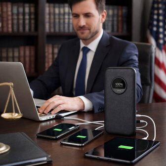 Powerbank 20000mAh -  Snel laptops, tablets en smartphones opladen - Display en intrekbare USB-C-kabel - 65W PD 