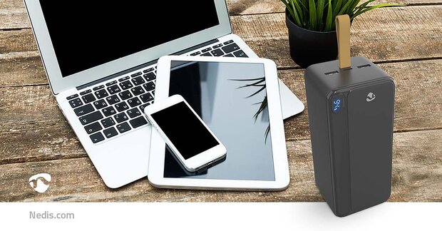 Powerbank 30000 mAh | 1.5 / 1.67 / 2.0 / 2.22 / 3.0 A | Outputs: 3 | Output: 1x USB-C&trade; / 2x USB-A | Inputs: 1x USB-C&trade; | PD3.0 20W | Lithium-Polymeer | Display