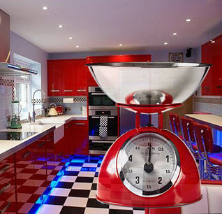 Retro Keukenweegschaal - Analoog - Metaal - Rood Retro Keukenweegschaal - Analoog - Metaal - Rood